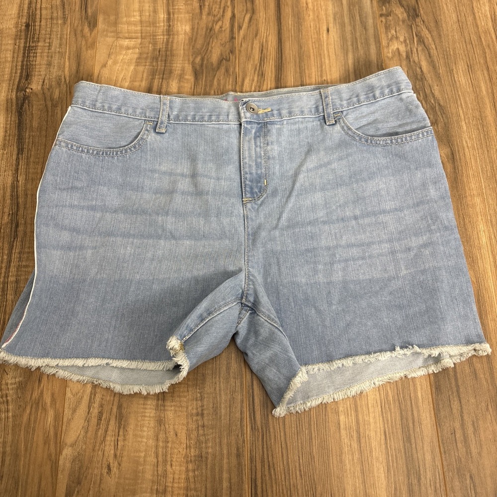 The Children's Place Girls Shorts Size 10 Plus Light Blue Cut Off NWT - Picture 1 of 9
